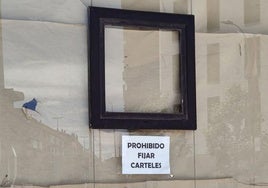 Un comercio cerrado en León.