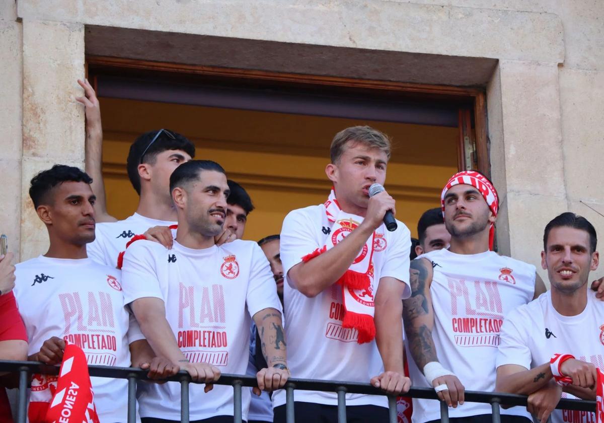 Los jugadores de la Cultural darán el pregón de las fiestas.