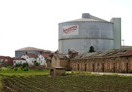 Las instalaciones de Azucarera en La Bañeza.