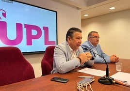 Rueda de prensa en la sede de UPL.