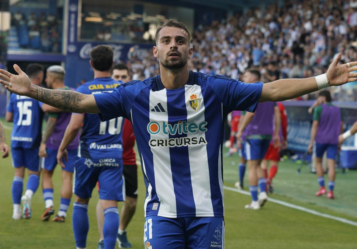 Cortés celebra uno de sus goles.