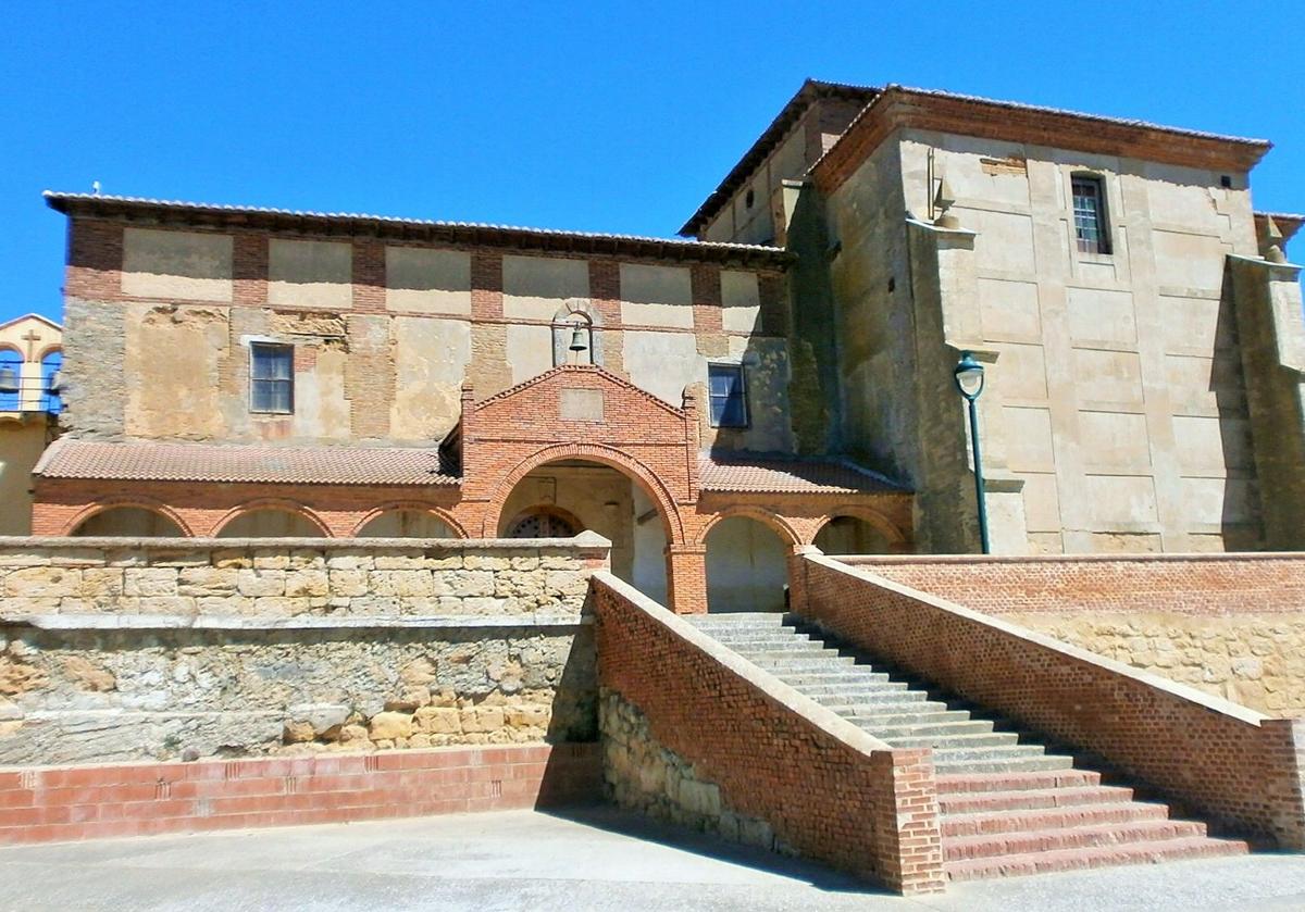 Ermita dedicada a la virgen de la Zarza en Matadeón de los Oteros.