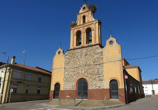 La localidad de Cimanes del Tejar dedica su parroquia a San miguel Arcángel y es de origen medieval.