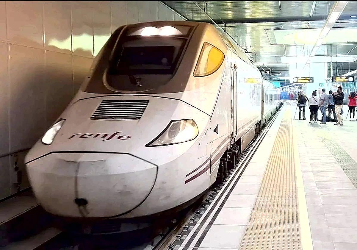 Los trenes Asturias-Madrid tardarán 12 minutos más por obras en León