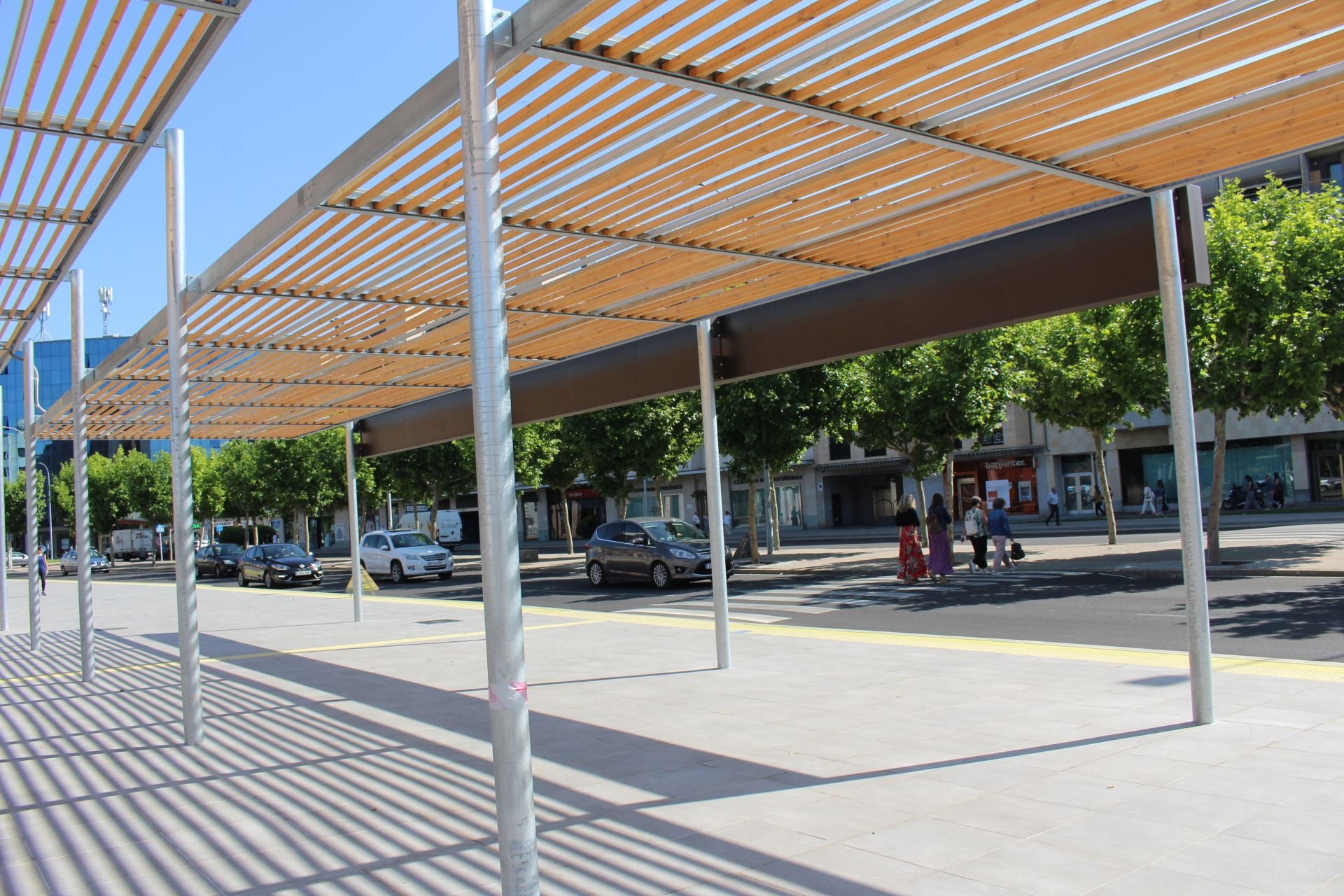 La nueva pérgola bioclimática en Pendones Leoneses