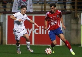 Álvaro Martínez en el partido contra el Tarazona de esta temporada.