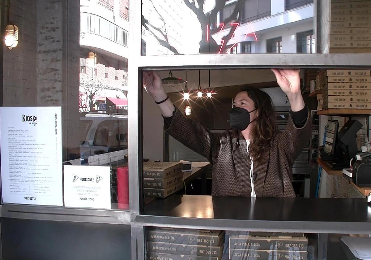 Imagen de archivo de un negocio en León.