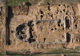 Imagen a vista de pájaro de la basílica paleocristiana de Marialba de la Ribera.