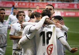 Lanchi, en la celebración de un gol frente al Amorebieta.