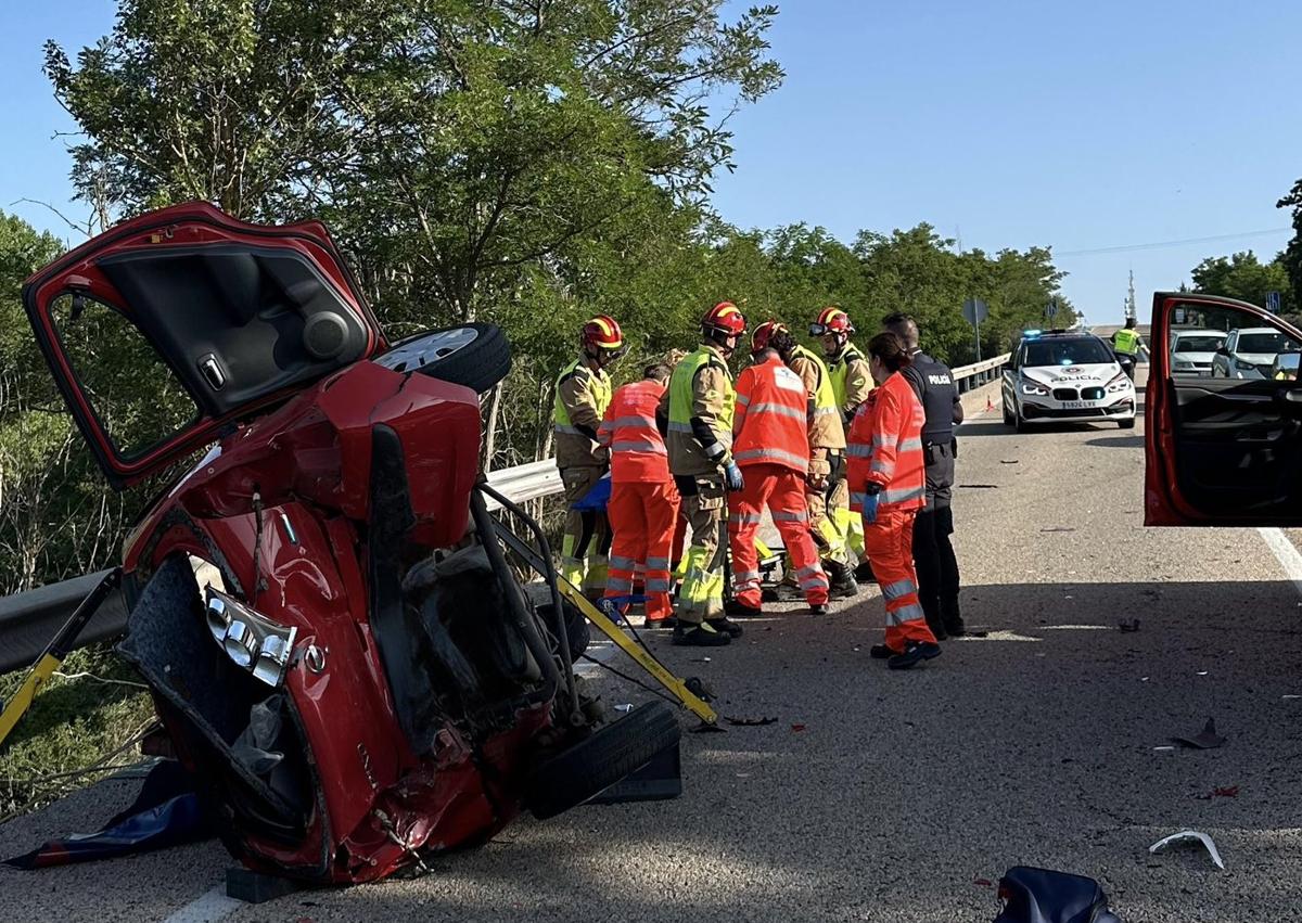 Imagen secundaria 1 - Imágenes del accidente.