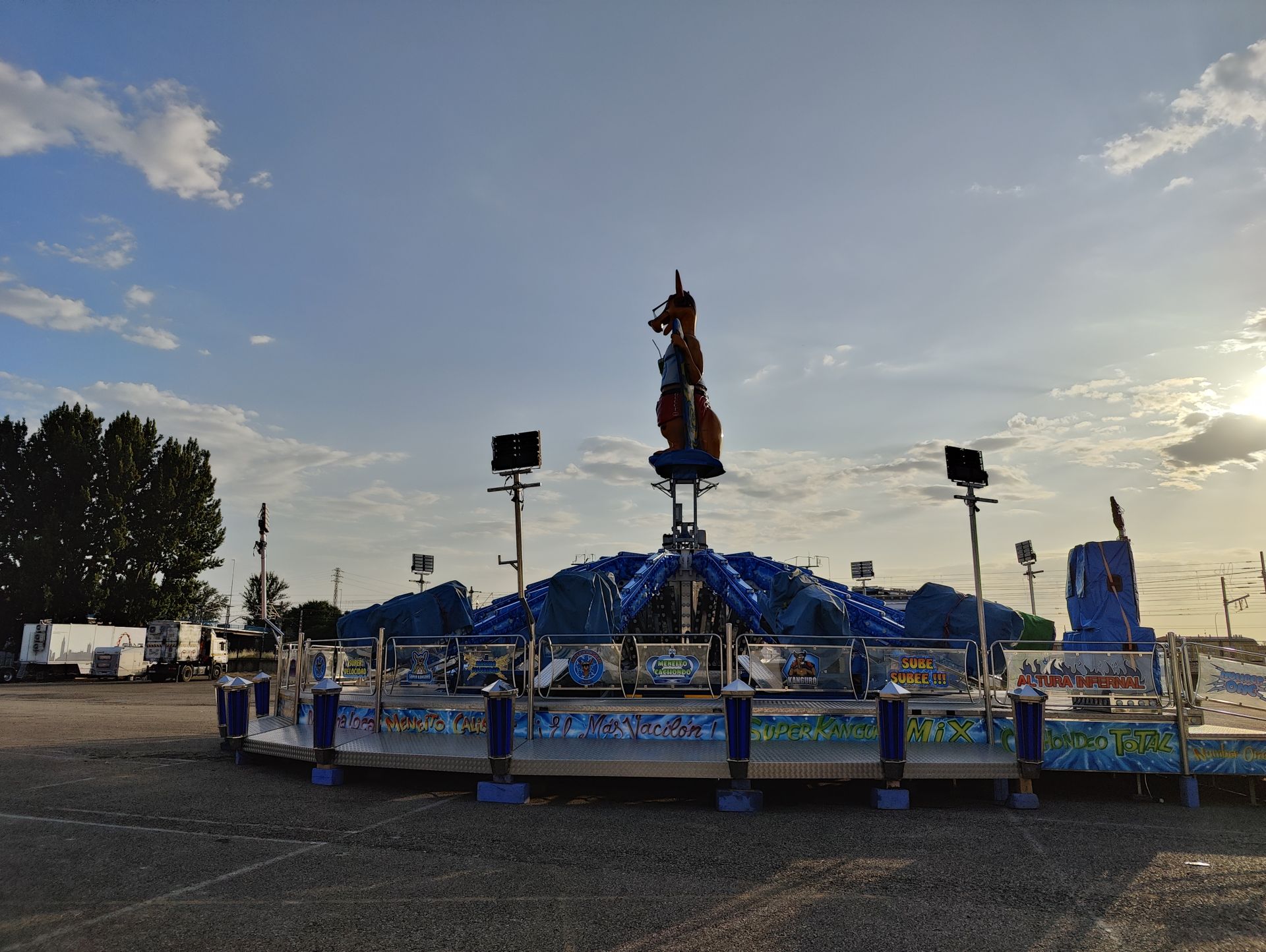 León se prepara para las fiestas de San Juan y San Pedro