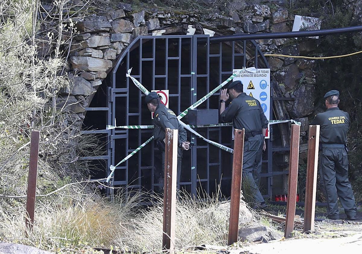 Inspección en la mina de Cerredo tras el accidente en el que murieron cinco leoneses.