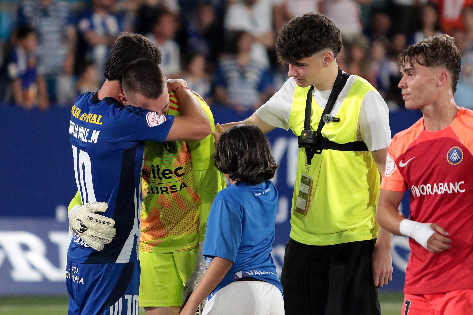 Las imágenes del cruel desenlace de la Deportiva ante el Andorra