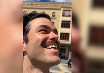 Peldanyos alucina con la Catedral de León: «¿Cómo vas a comparar el Big Ben con esto?»