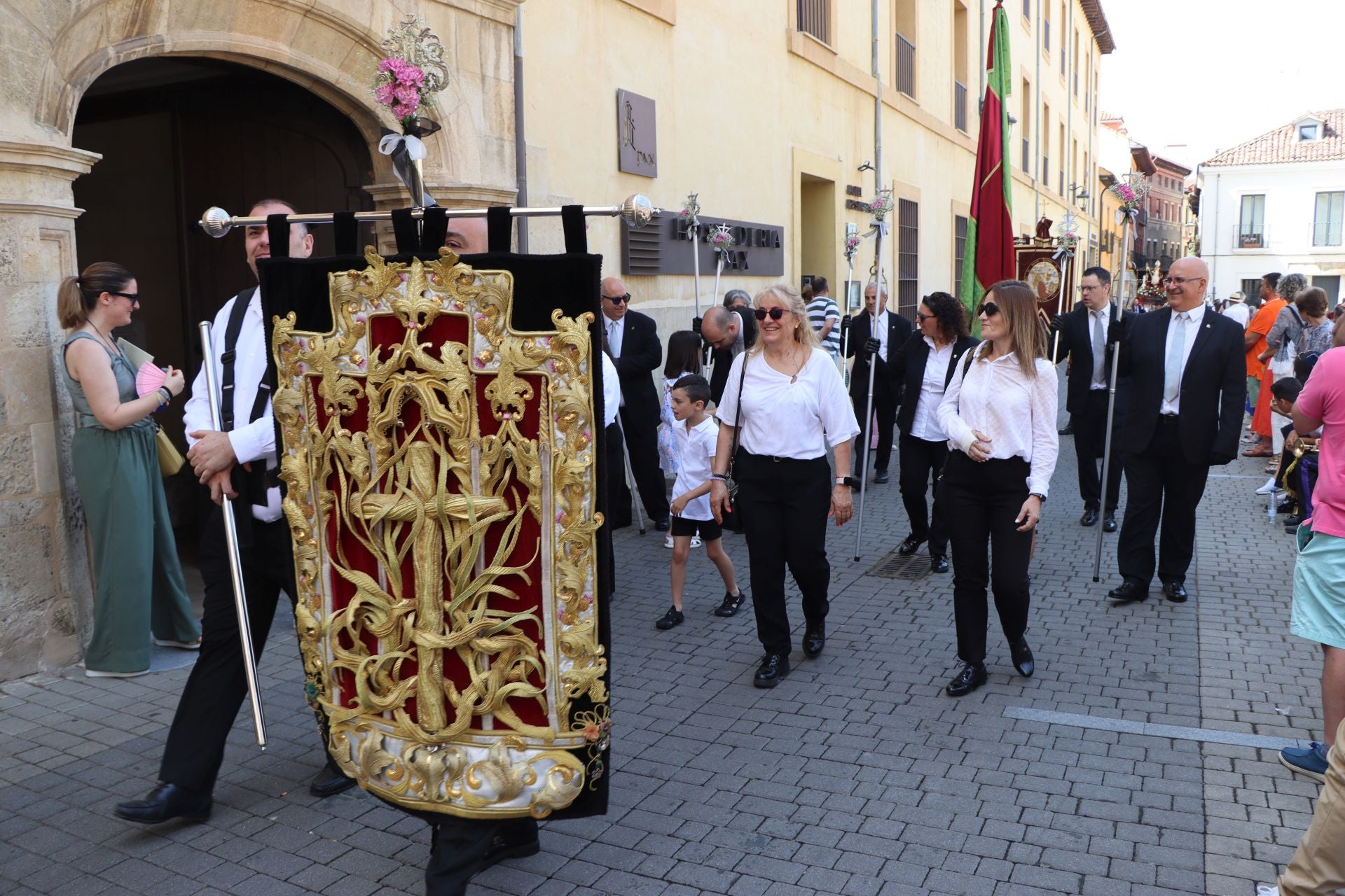 Las imágenes de la procesión del Corpus en León