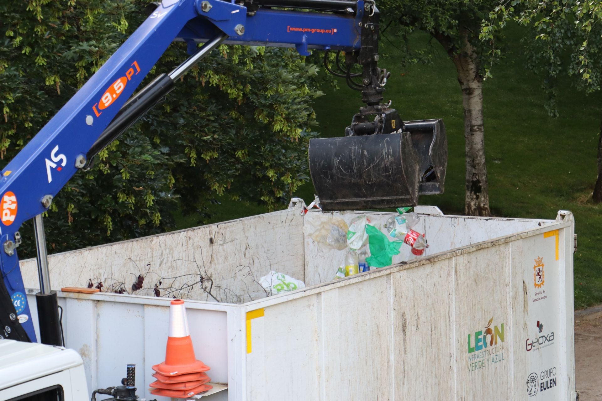 Las imágenes de la resaca de la noche de San Juan