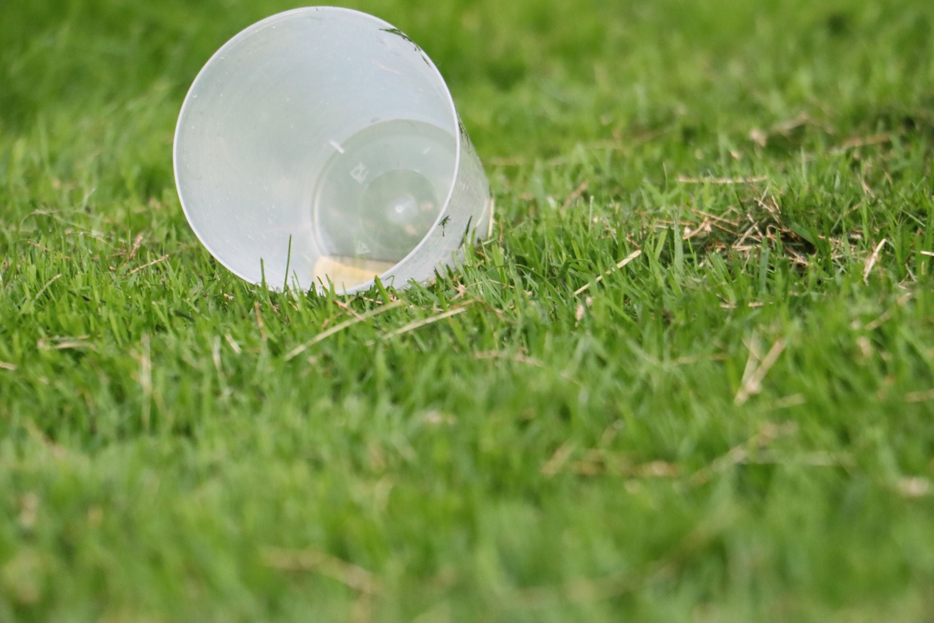 Las imágenes de la resaca de la noche de San Juan