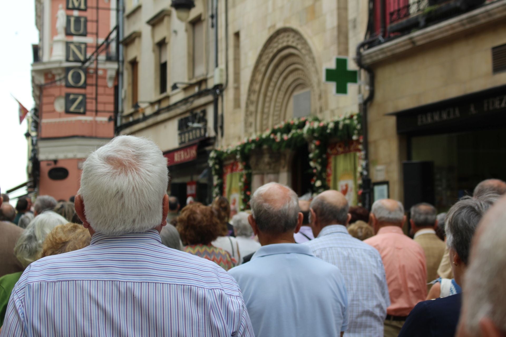 Las imágenes de la misa de San Juan de León