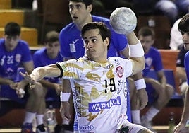 Gonzalo Pérez, en su última temporada con el Ademar.