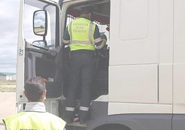 Uno de los controles a conductores.