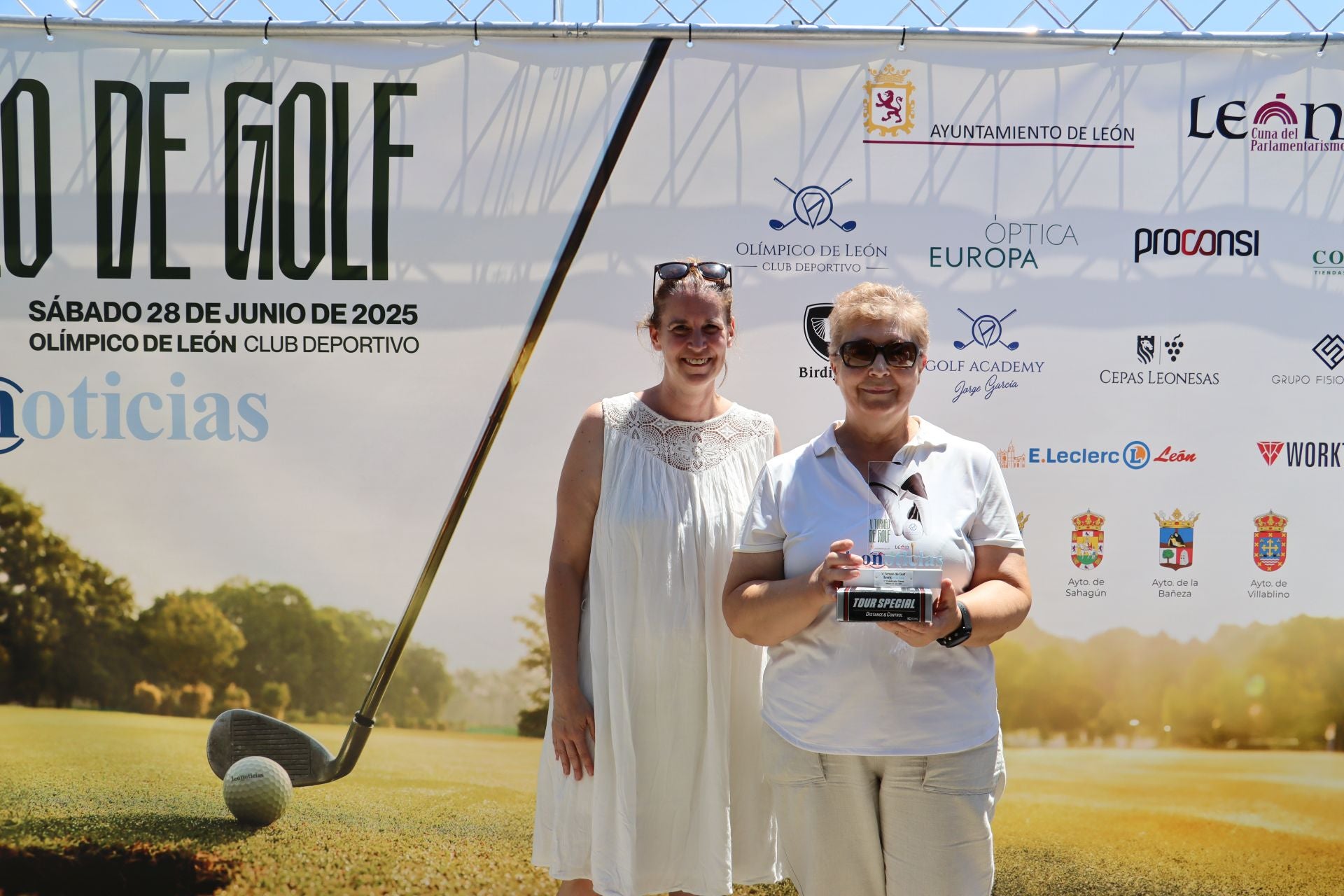 V Torneo de Golf de Leonoticias