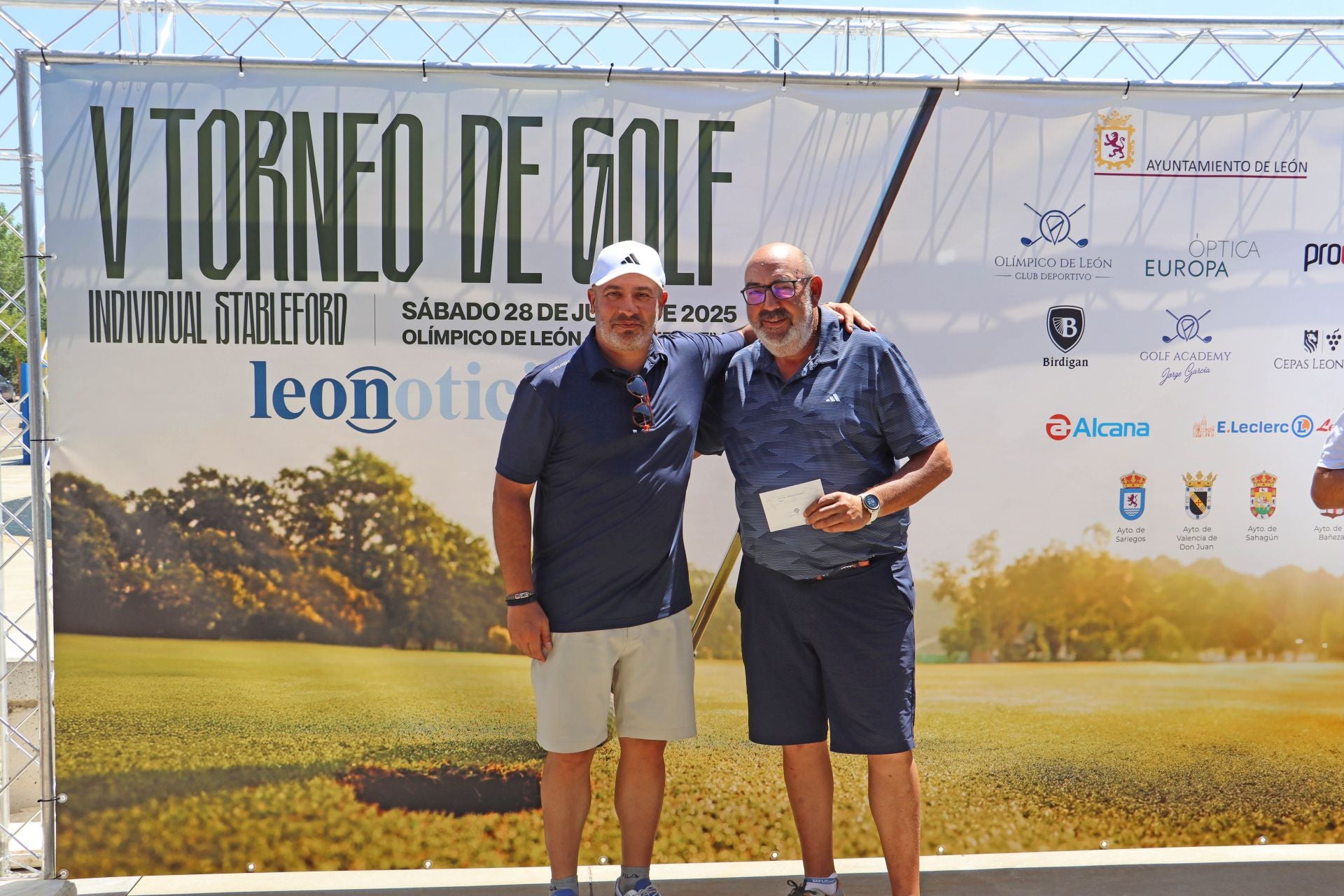 V Torneo de Golf de Leonoticias