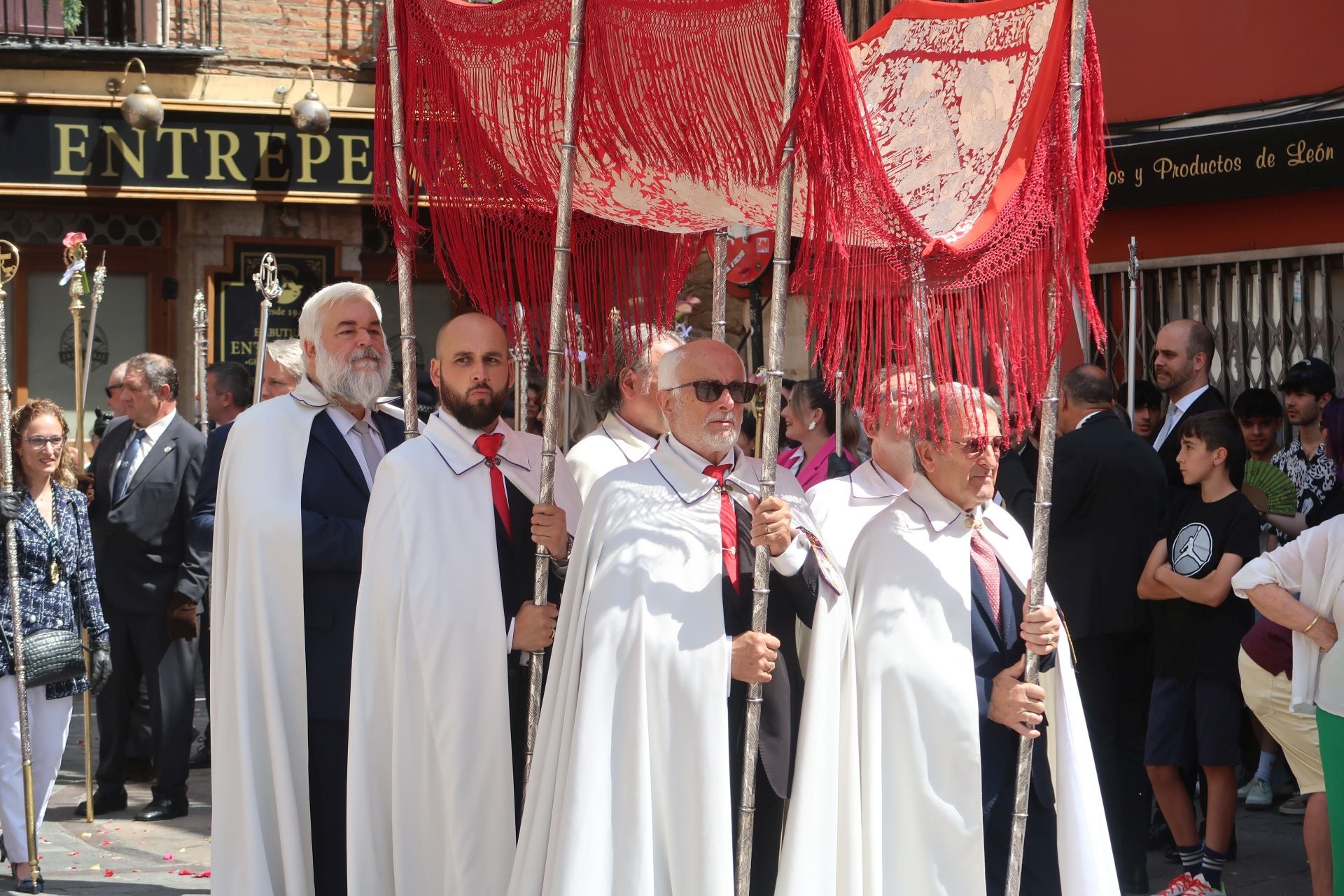 El Corpus Chico leonés en imágenes