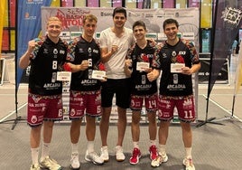 Los integrantes del León 3x3 Baloncesto Villacelama.