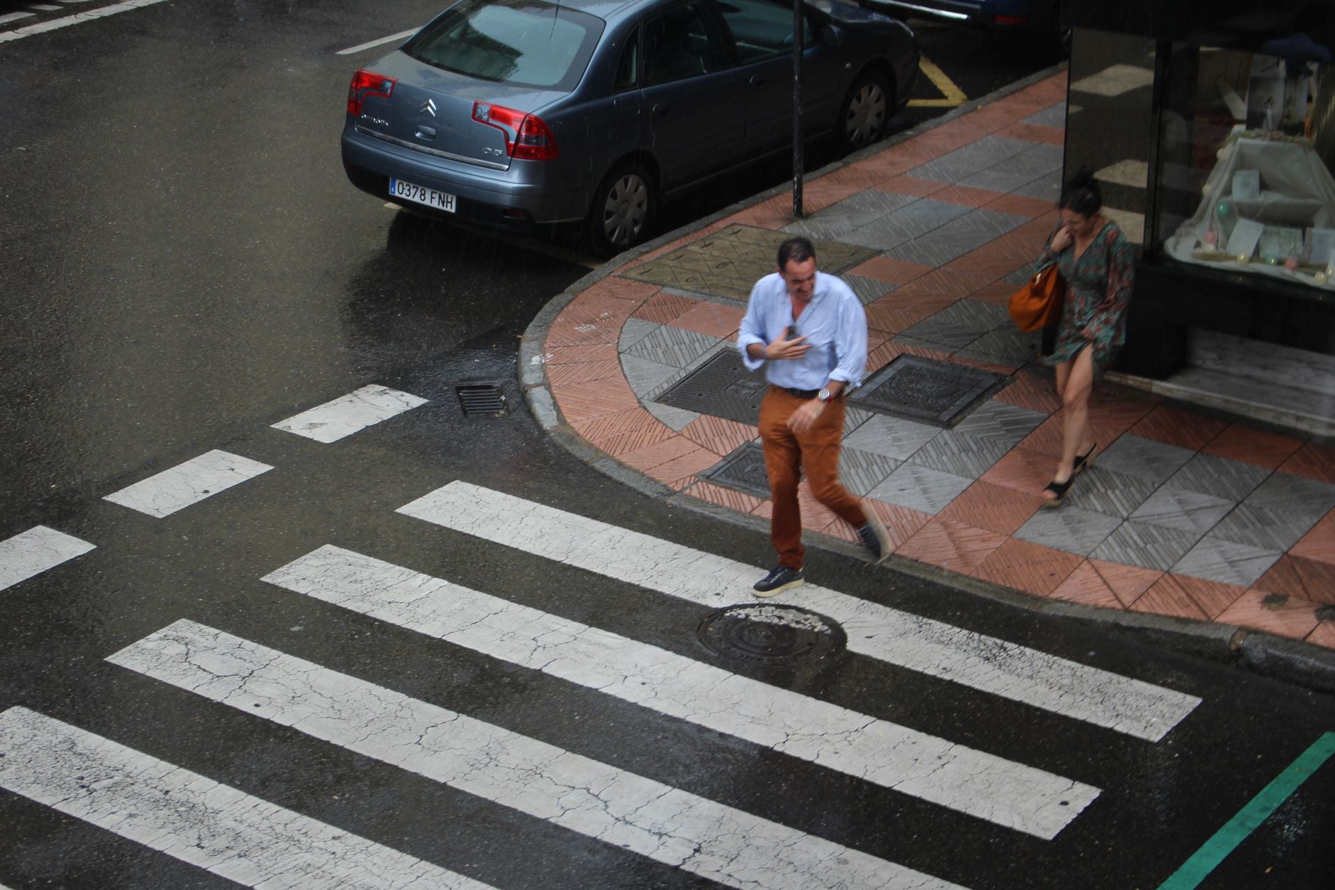 Las imágenes de la espectacular tormenta de granizo que ha caído en León