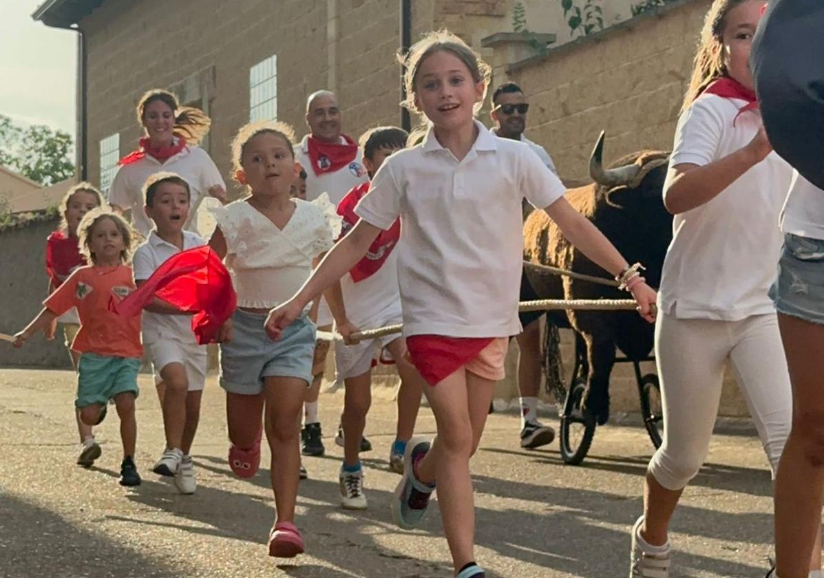 Pre-San Fermines en el pueblo de León.