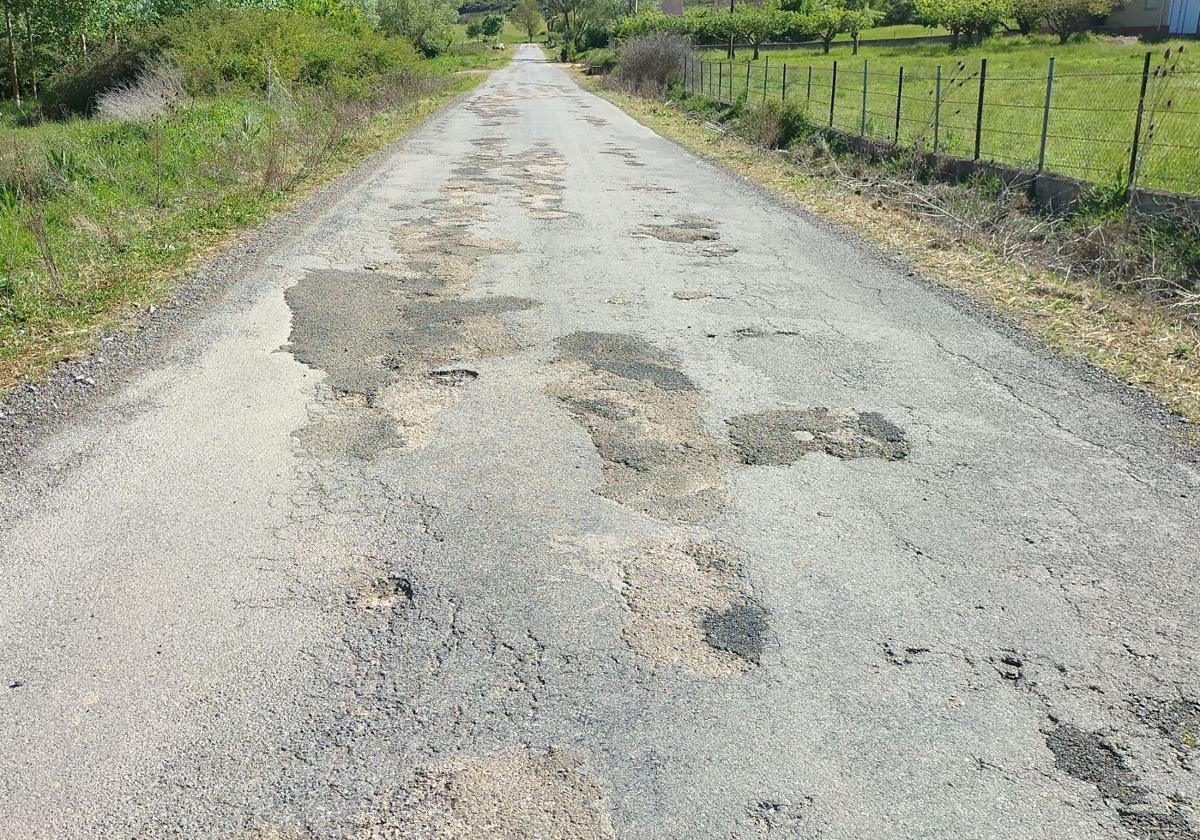 El estado de la carretera LE-4615.
