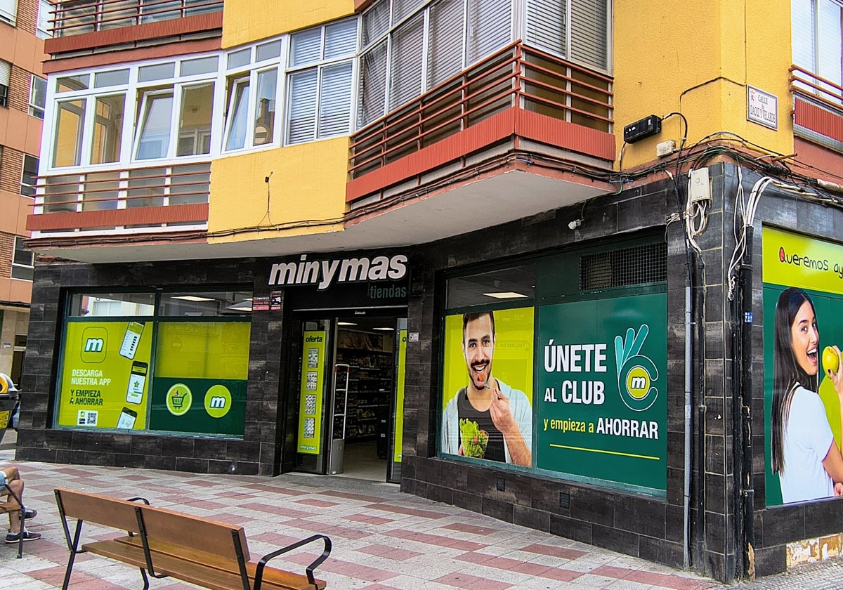 Fachada del supermercado Minymas