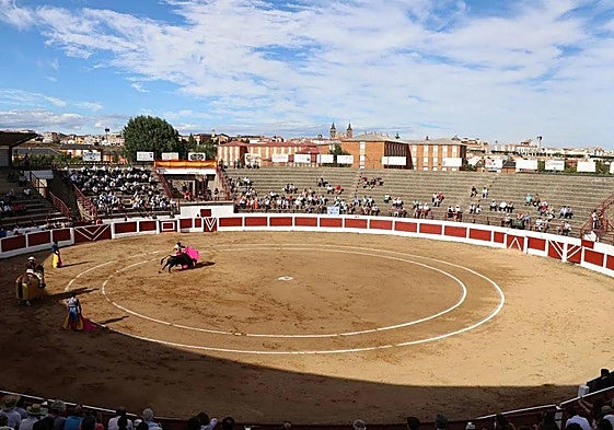 Plaza de toros de Astorga.