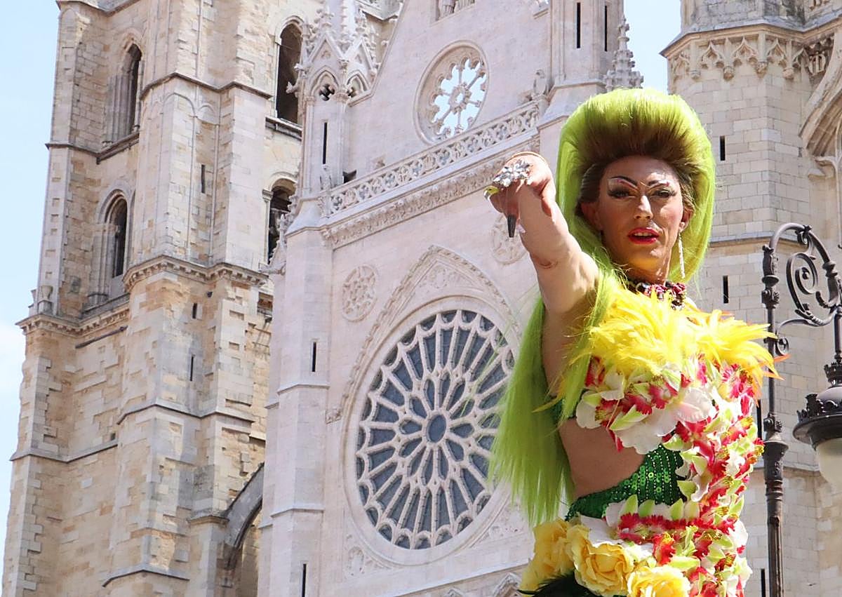 Imagen secundaria 1 - Imágenes de Ángela Canalla.