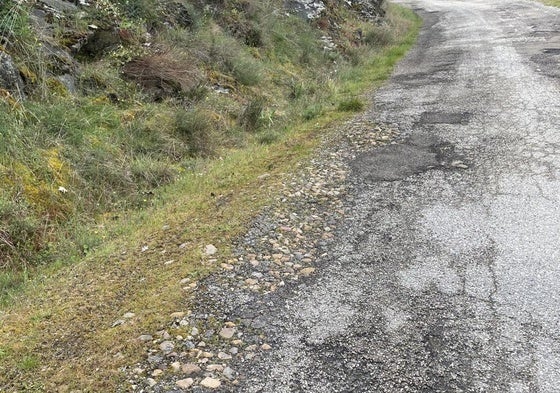 La carretera E-7311, orgien de este conflicto entre Castrillo de Cabrera y la Diputación de León.