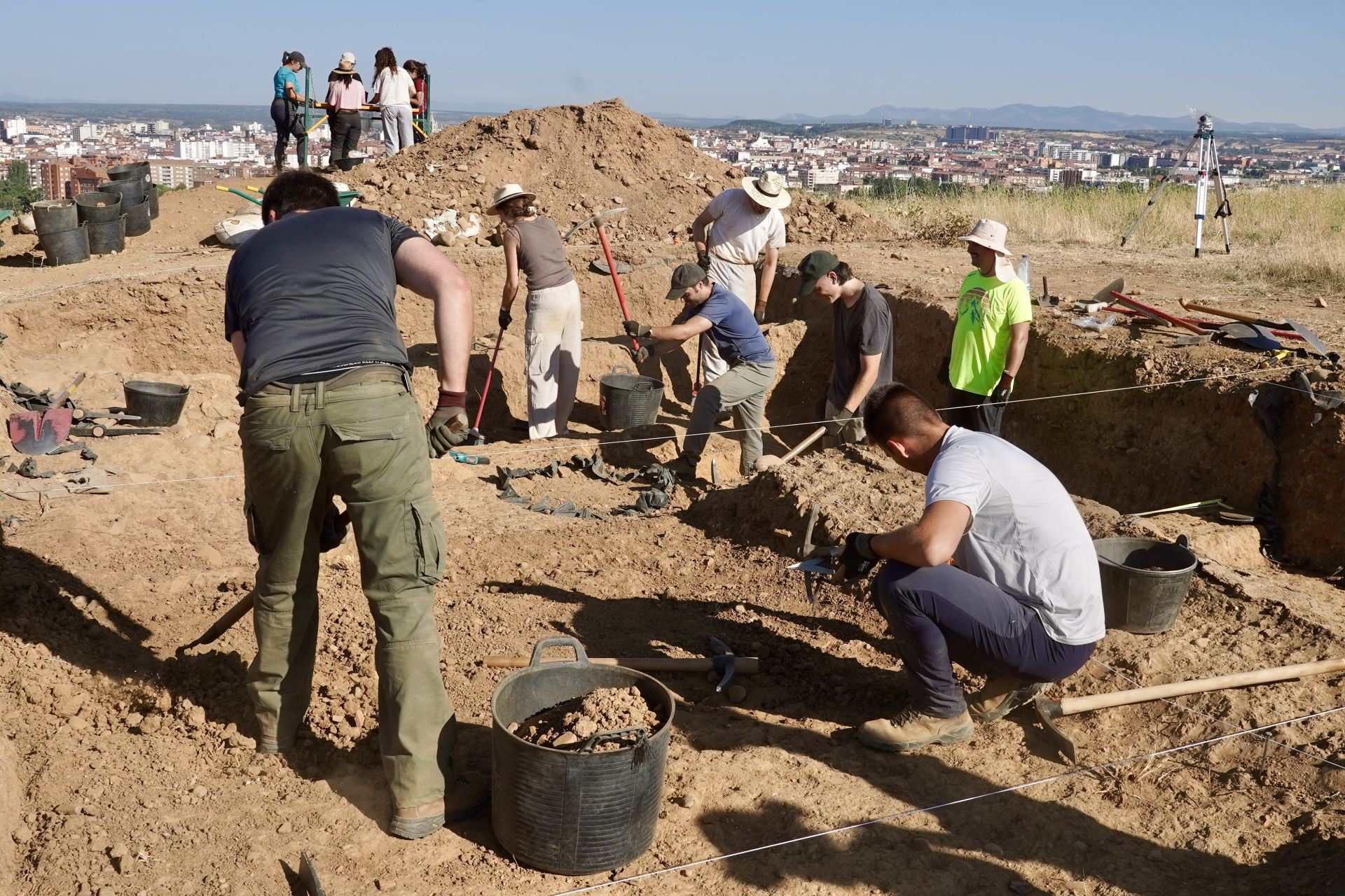 Nueva campaña de excavaciones en la judería de Puente Castro