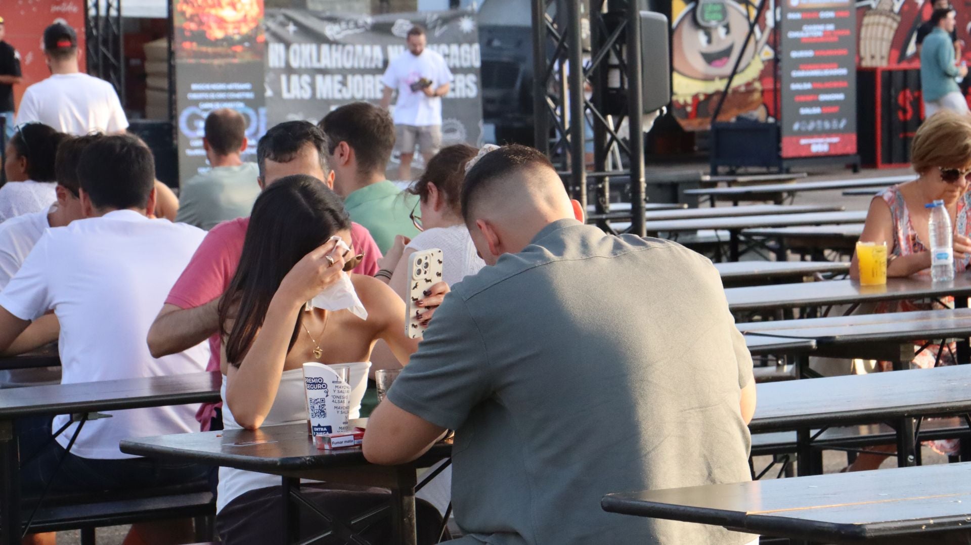 Así se ha vivido la inauguración de The Champions Burger en León