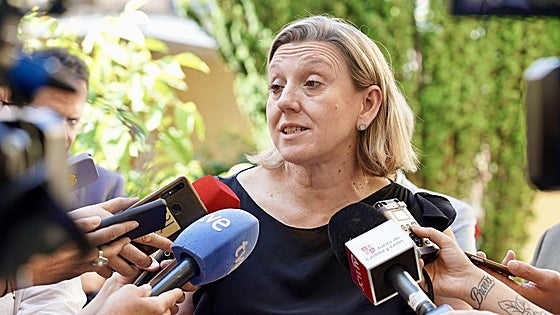 Blanco asegura que «el Gobierno utiliza a los niños migrantes de Canarias según le interesa»