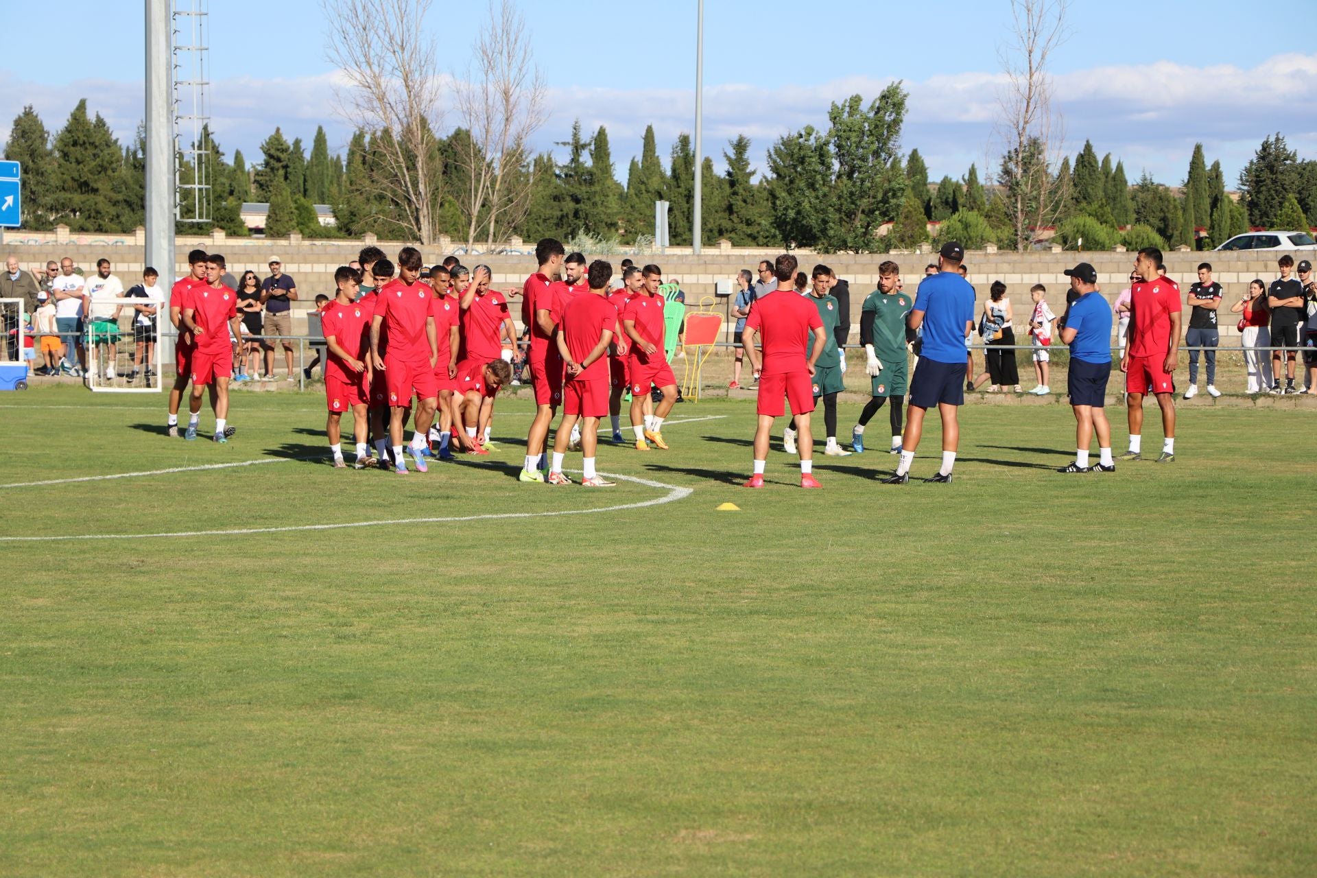 Las imágenes del entrenamiento de la Cultural y Deportiva Leonesa