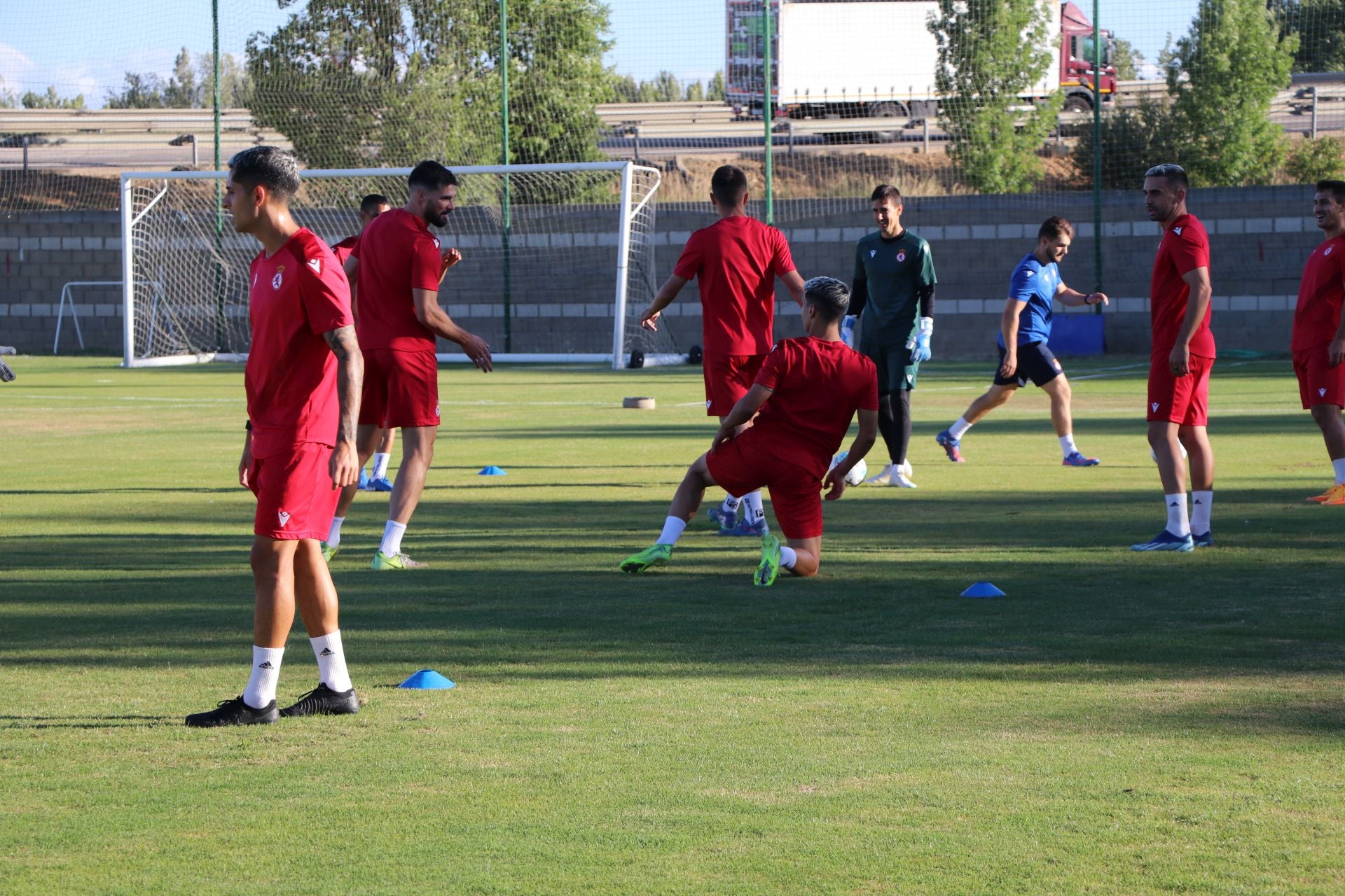 Las imágenes del entrenamiento de la Cultural y Deportiva Leonesa