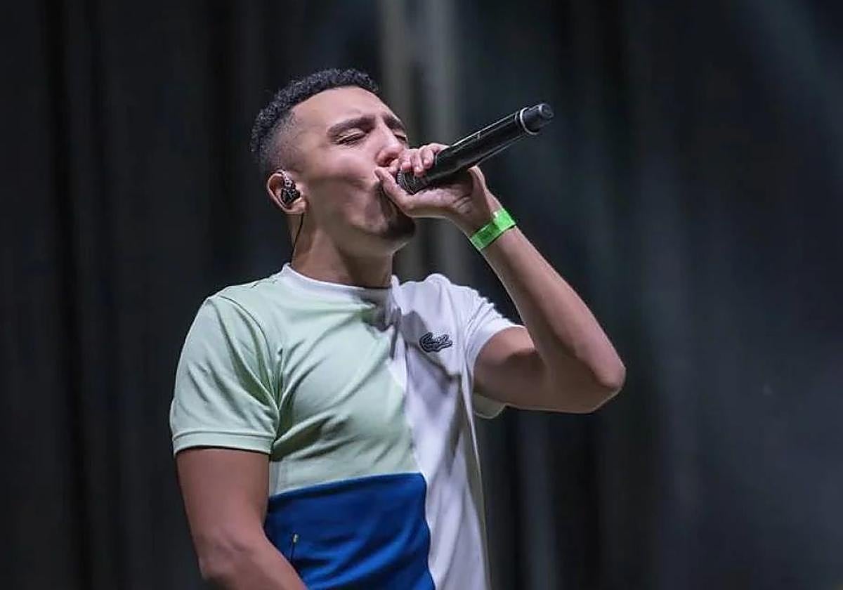 Morad durante su actuación en el Recinto de Conciertos del Ferial.