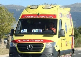 Imagen de archivo de una ambulancia del Sacyl