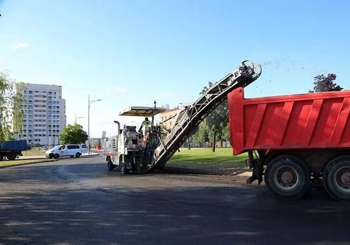 Se retoman las obras de reasfaltado en Ingeniero Sáenz de Miera