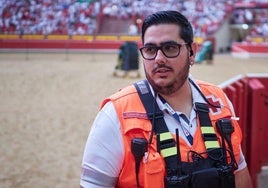 Eneko Mendívil cubriendo los San Fermines.