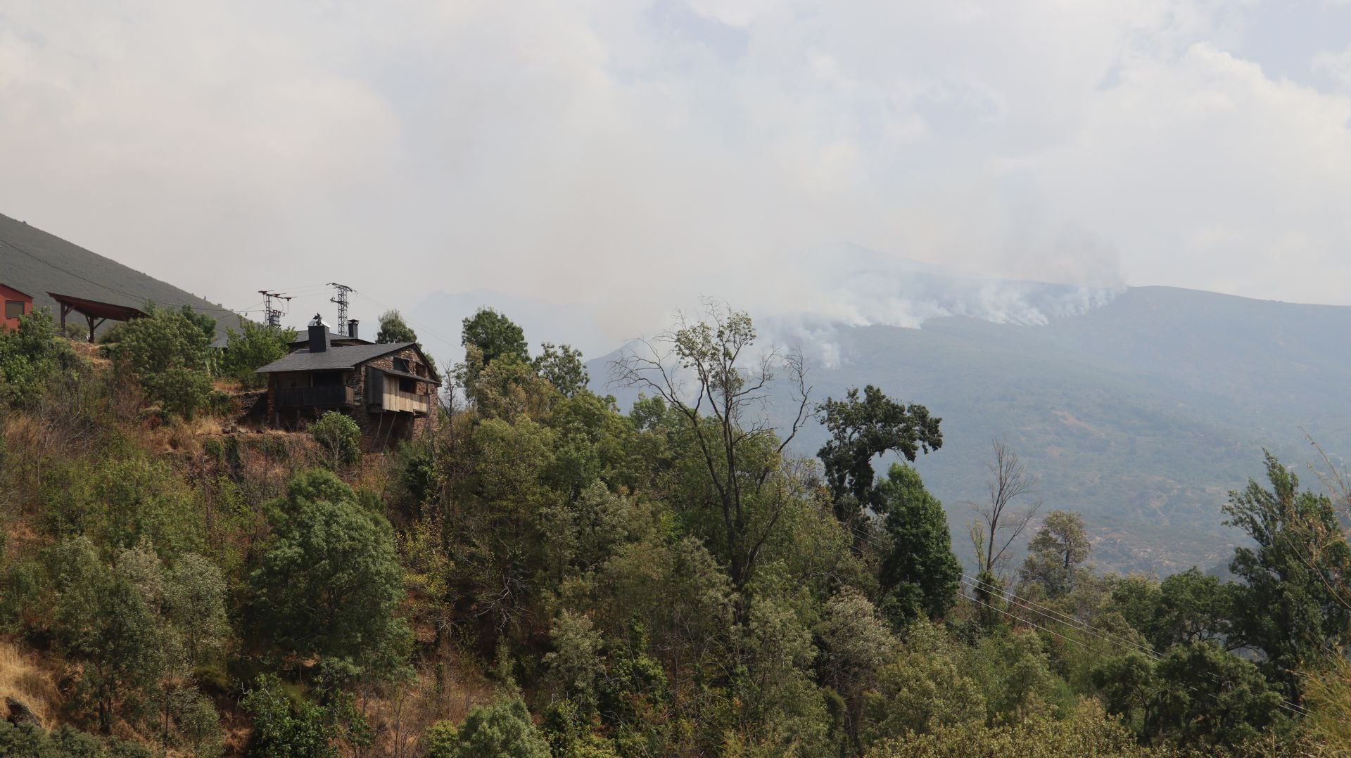 Imágenes del incendio de Yeres