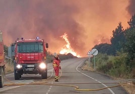 Casas afectadas por el incendio en el pueblo de Las Médulas.