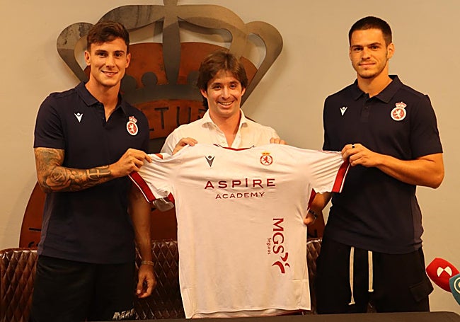 Presentación conjunta de Paraschiv y Collado