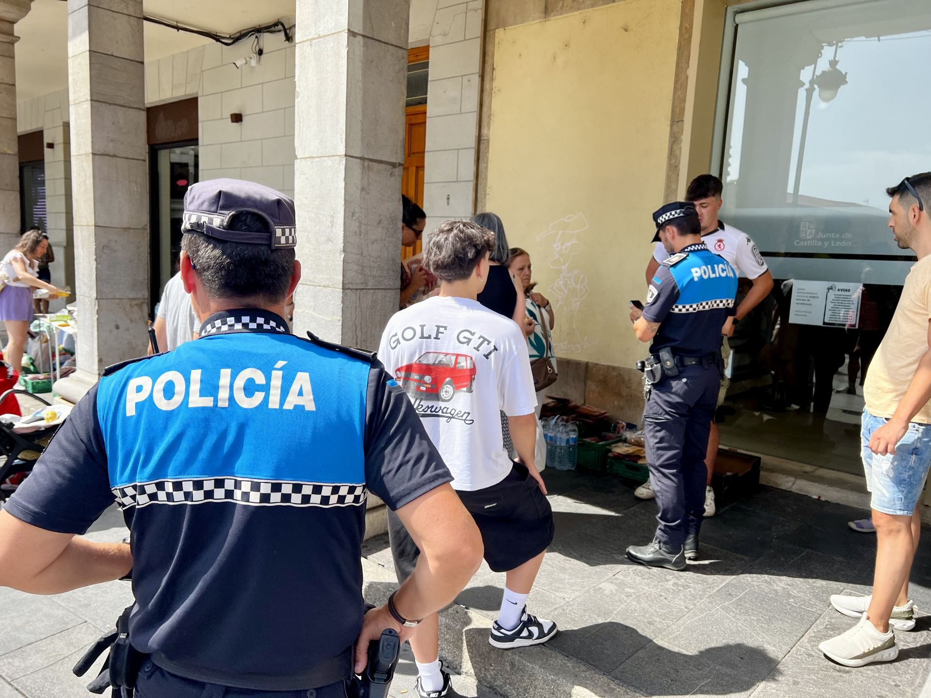 Recogida de alimentos para los afectados por los incendios de León