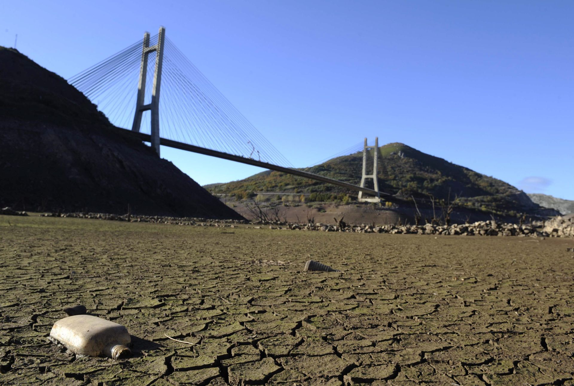 Un puente de récord y de libro