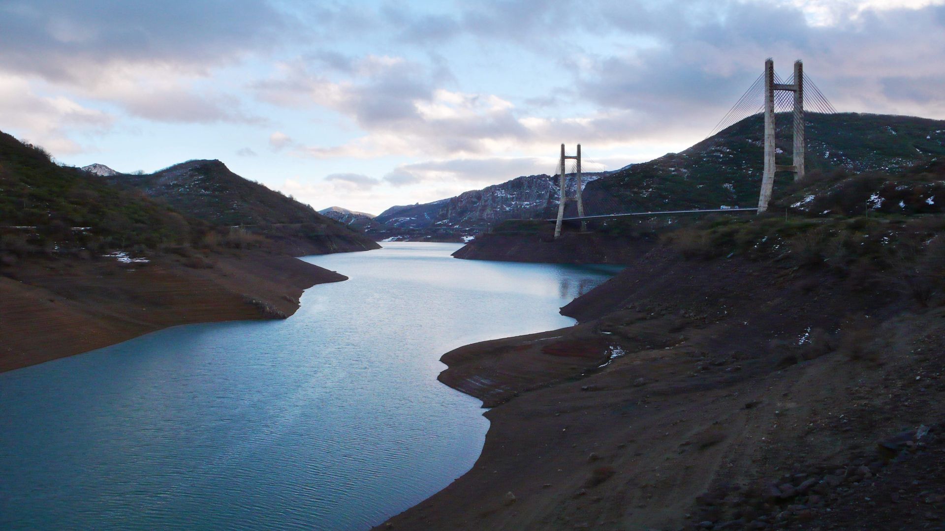 Un puente de récord y de libro